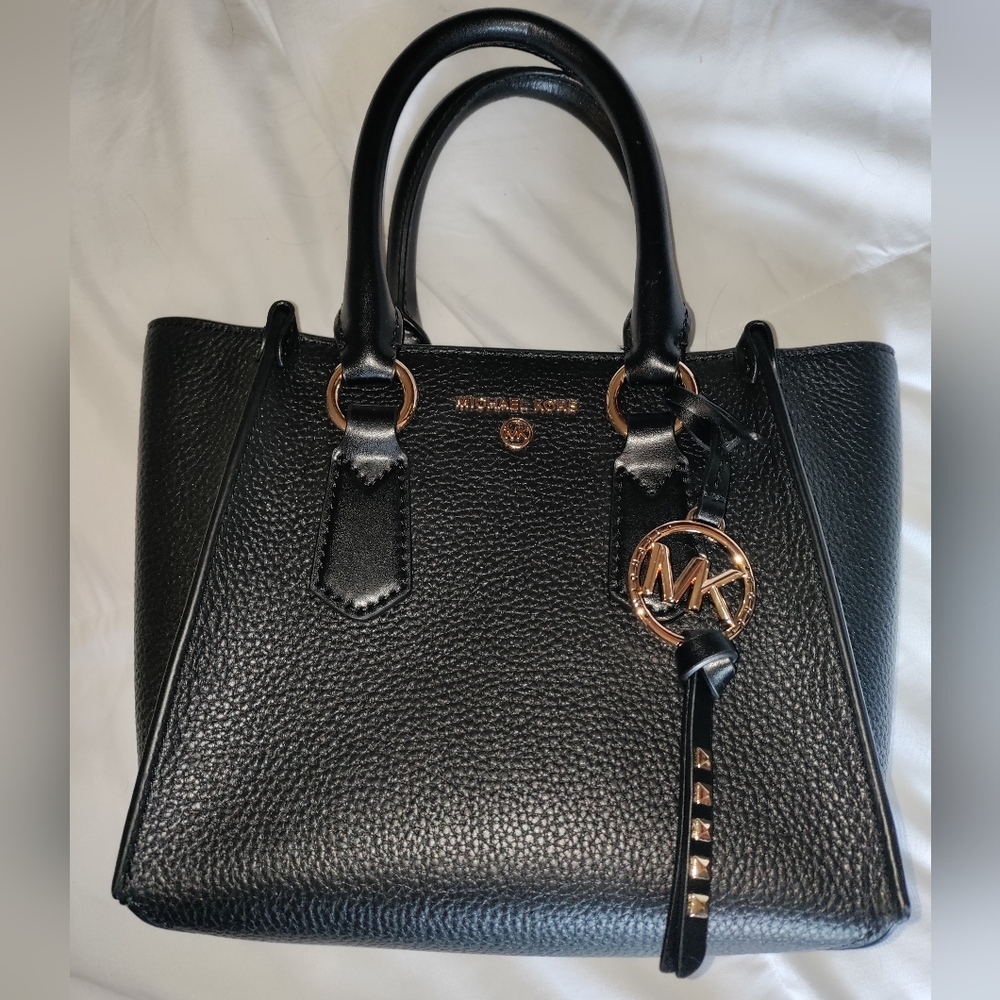 Michael kors small handbag